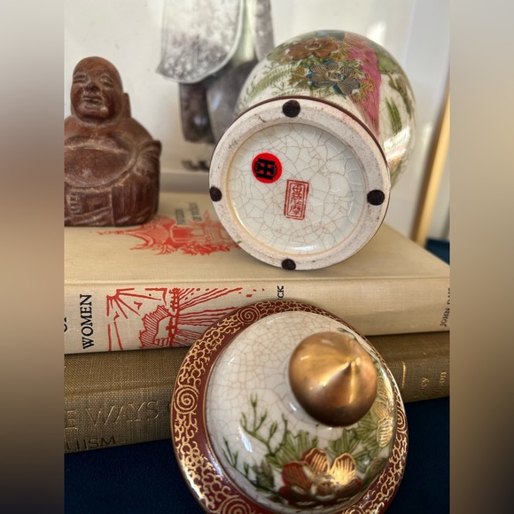 Hand Painted Japanese  Satsuma Kutani Temple Ginger Jar | - Picture 4 of 5